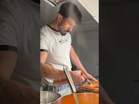 ASMR spicy ramen mussels #ramen #mussels #noodles