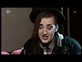 Boy George - Karma Chameleon (Acoustic 1983)