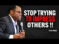 Download Lagu DON'T WASTE YOUR LIFE TRYING TO IMPRESS OTHERS | Dr Myles Munroe Motivational Speech