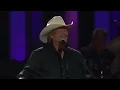 Alan Jackson - It's Five O'clock Somewhere (Live at the Grand Ole Opry)