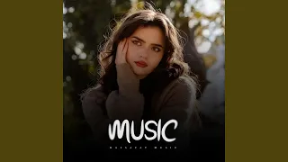 جالس بحالي ولحالي هزني الشوق وذكرتك دندنها