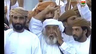 فن الندبه بمهرجان العهد والولاء بمحافظة مسندم دندنها