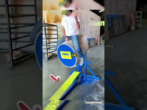 Tập cưỡi bò kiểu này mà cũng đủ chóng mặt! #shorts #haihuoc