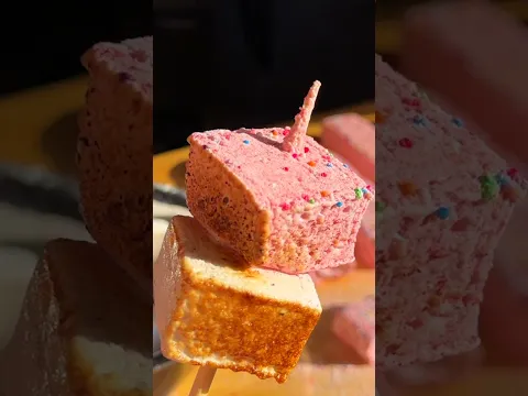 Triple vanilla bean or strawberry sprinkle—which homemade marshmallow belongs on your s’more? 🔥
