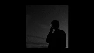 حبيبي دمعتي بعيني مسرع 