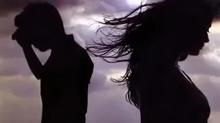 انت الحب اللي اتمنيته واللي عرفت الدنيا معاه   دندنها