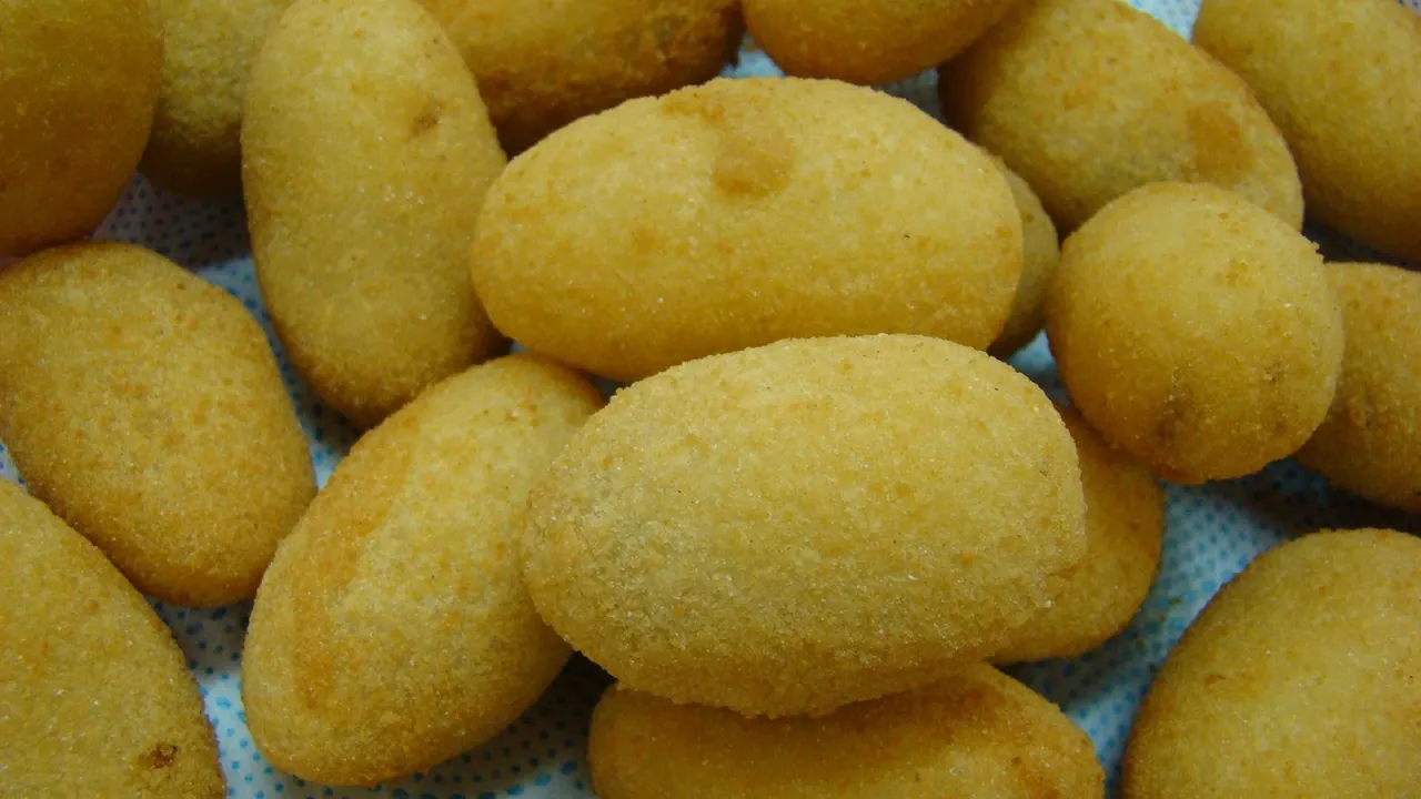 RECEITA BOLINHO DE MANDIOCA
