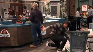 Spencer blinds himself Nora Dershlit returns Part 4 - iCarly 2021 Season 1