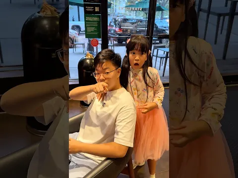 FNAF came to the coffee shop for me 😰 DO NOT COPY THIS VIDEO 😡 LeoNata