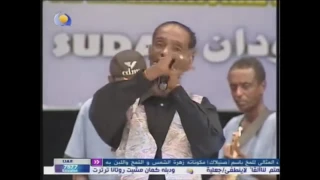 محمود عبدالعزيز لو تعاين ليها 