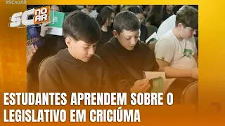 Estudantes de Criciúma recebem informações da Câmara Mirim sobre o Legislativo