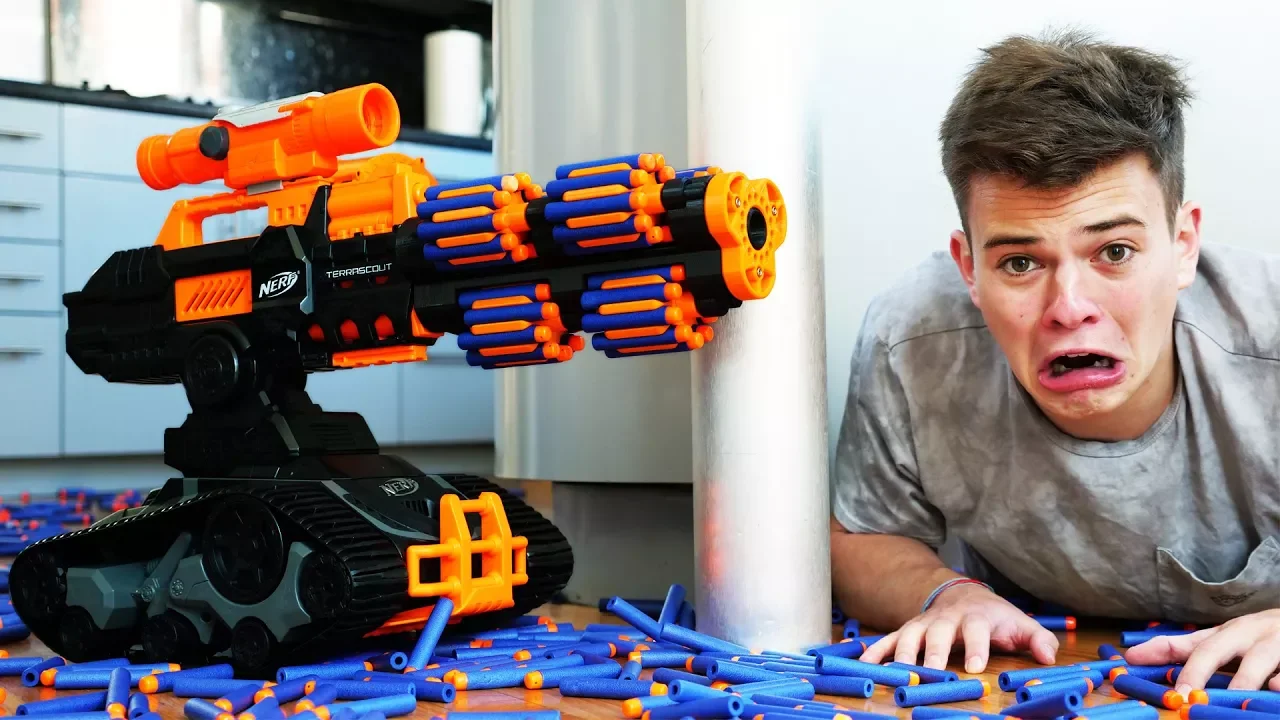 LEGO HEAVY WEAPONS book and Desert Eagle rewiew pt.2. 