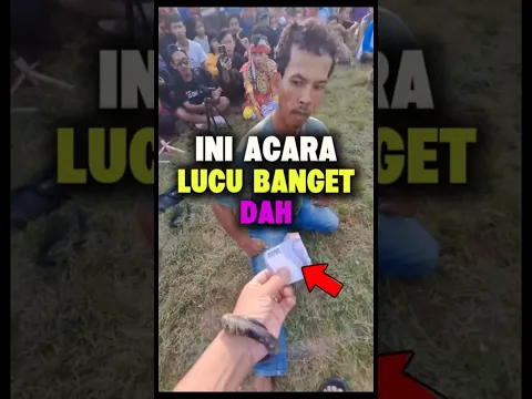 Lagi Kesurupan Malah Dikasih Uang