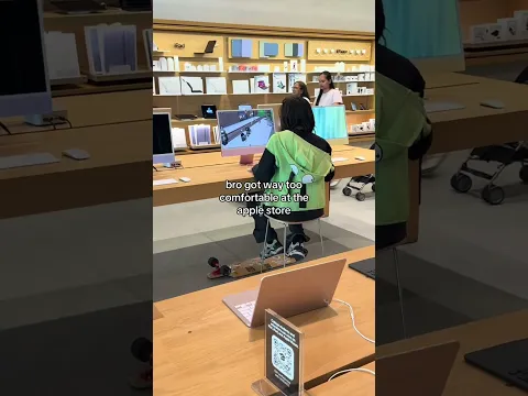 Bro big chillling in the Apple Store with Prvnci on