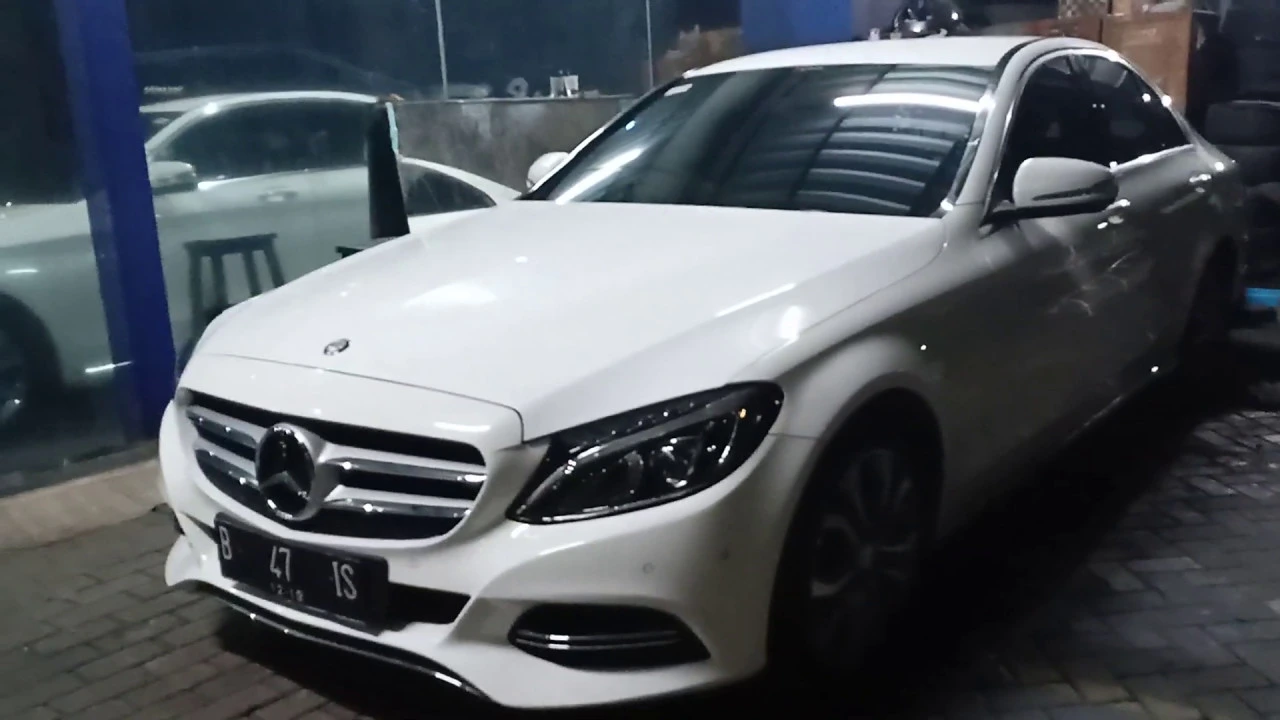 SEDAN Mercedes Benz Paling MURAH ! - C200 AVANTGARDE 2018