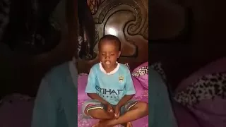 Cabdi Ilay Oo Ciyaalkii Amaantiisa Ku Khasbaaya 