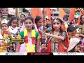 Download Lagu വിവിധ ഇടങ്ങളിൽ നടന്ന വര്‍ണാഭമായ ശോഭായാത്രയുടെ പ്രസക്ത ഭാഗങ്ങൾ