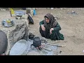 The real life of Iranian nomads | Baking traditional bread and cooking authentic nomadic dishes