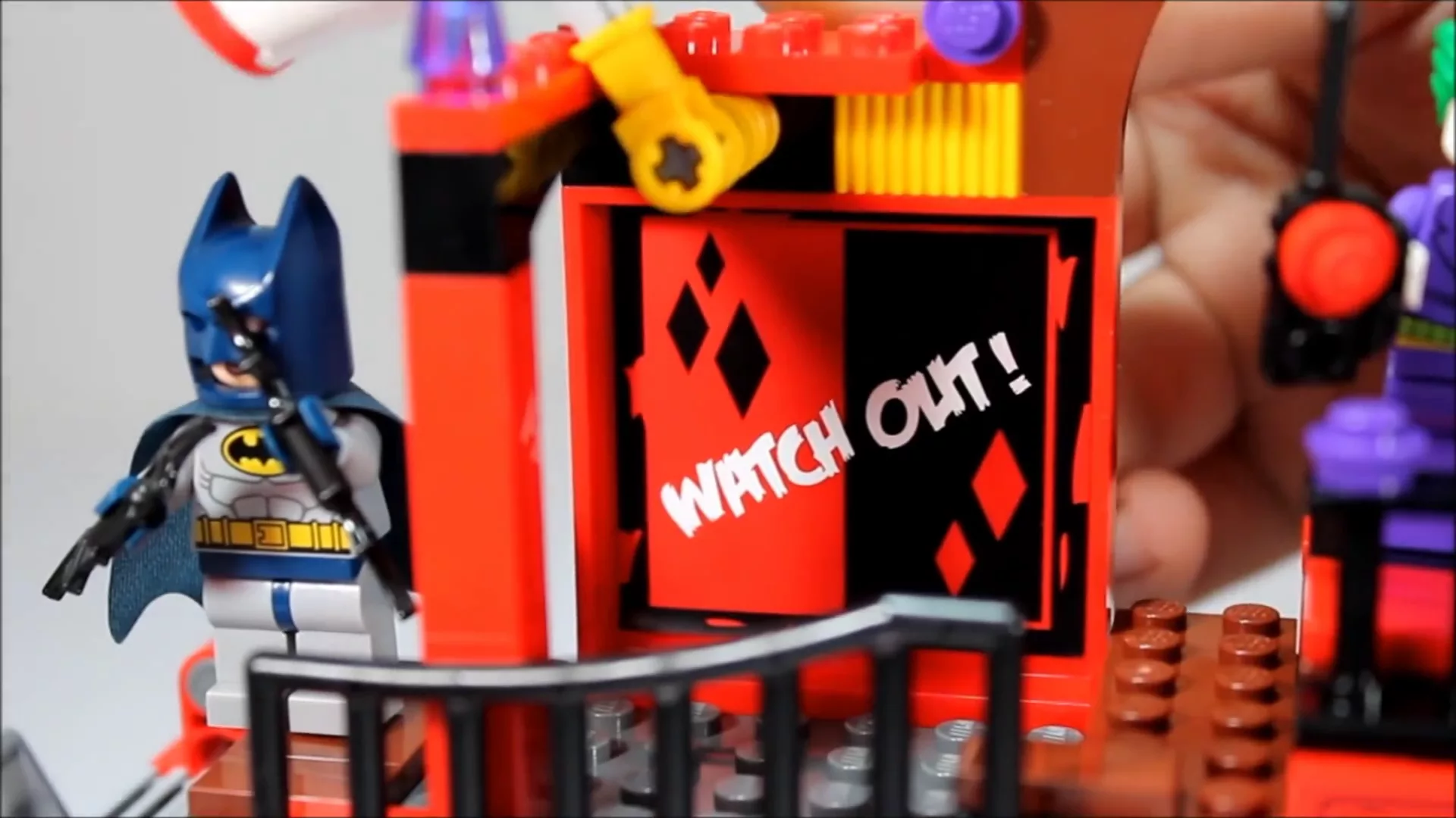 Lego Dynamic Duo Funhouse Escape