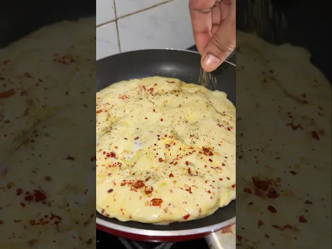 🤤Potato Cheesy Omelette #subscribe #shorts #youtube #youtubeshorts #cooking #shortvideo #food