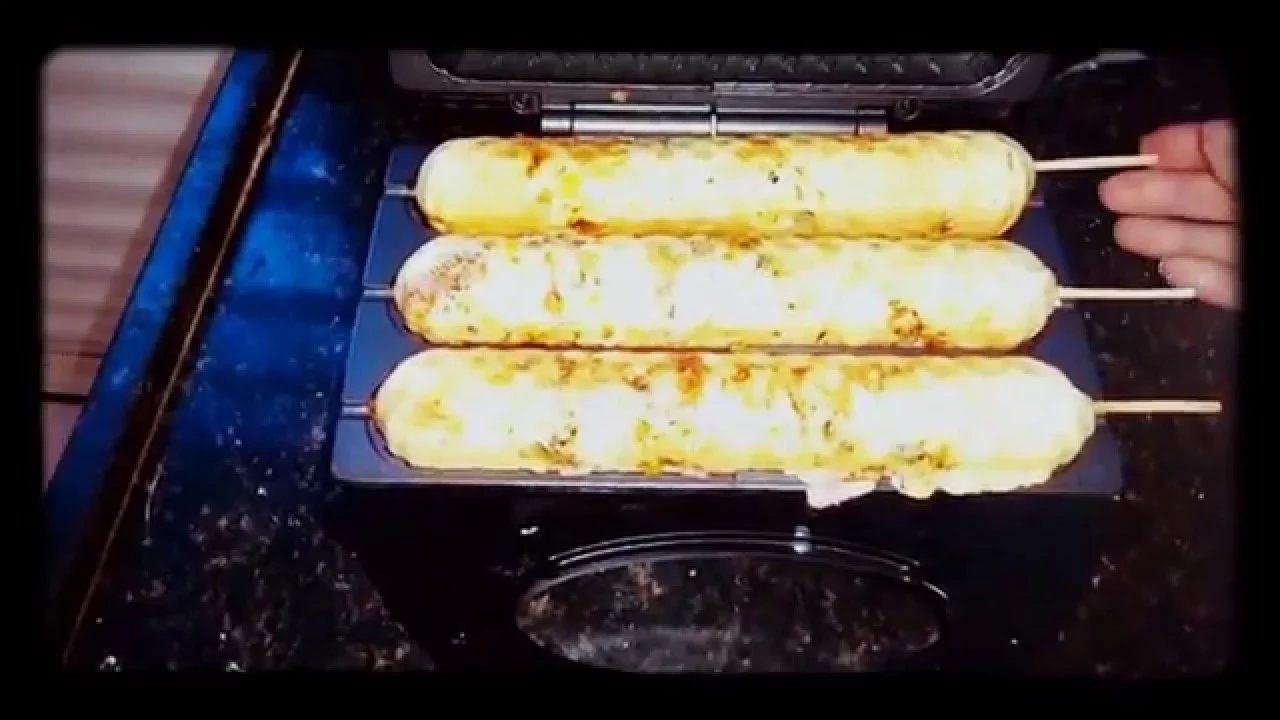 CREPE DE PÃO DE QUEIJO NO PALITO, MAQUINA DA HERMES