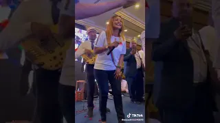 الفنانه هيلين ملس حفلة الدوحة ودالسفير 2022 