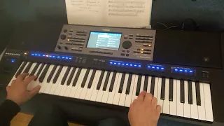 عمرو اسماعيل   الموسيقي التصويرية لفيلم في محطة   مصر                     دندنها