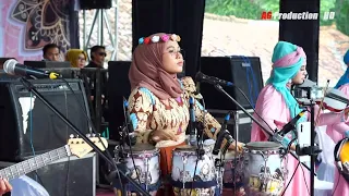 Download QASIDAH PUTRI MUNSYIDARIA  ( Mutik Nida ) Live Arahan Indramayu MP3