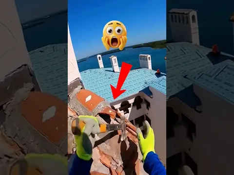 هذا العامل محترف جدا ومعاه كل أدوات السلامه وهذا توثيق لشغله الاحترافي ….