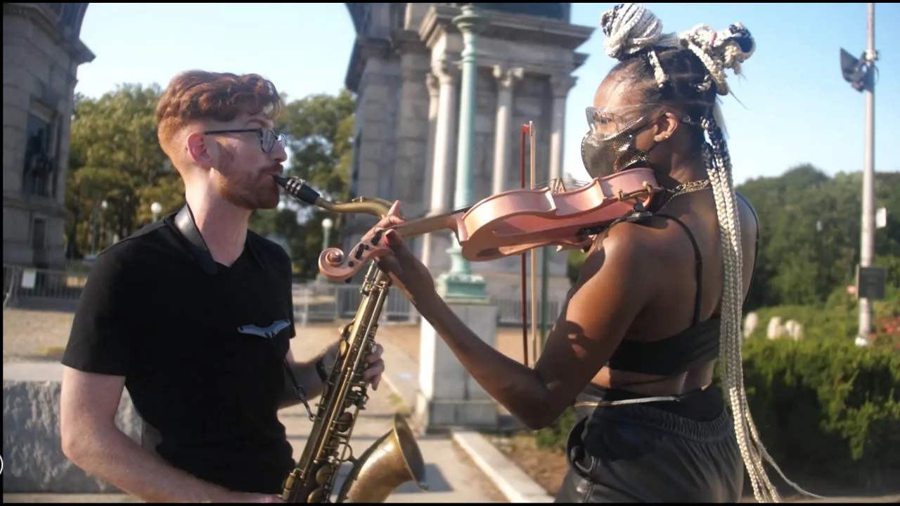 Tomi Thomas - Hopeless Romantic - Sax and Violin Cover feat. Joya Bravo