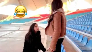 البنت القصيره لما يتحارشون بزوجها 