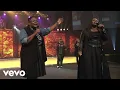 Lagu Tasha Cobbs Leonard - One Place (Live In Greenville, SC/2015) ft. Pastor Bertha Cobbs