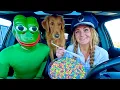 Lagu Rubber Ducky Surprises Puppy \u0026 Frog with Car Ride Chase!