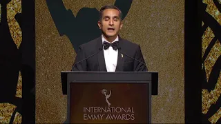 باسم يوسف يلعن ميتين ابوكم كلكم يولاد الوثخه دندنها