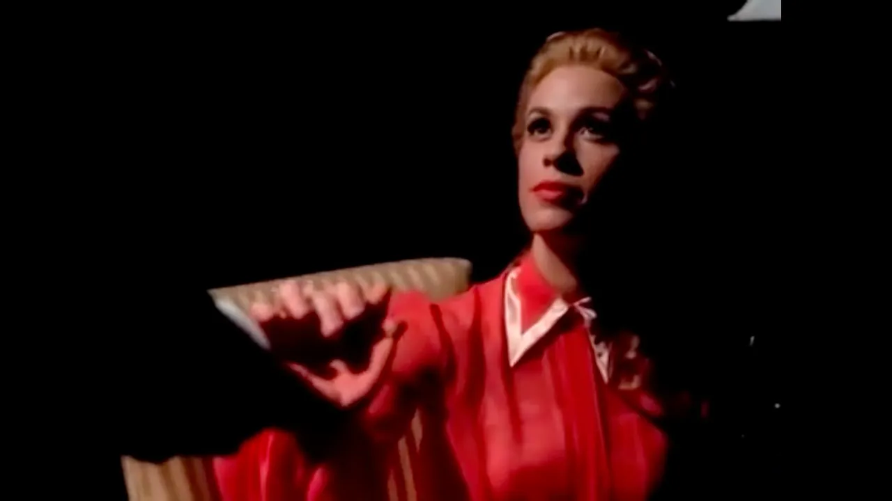 Alanis Morissette - So Pure (Official Video) Alanis Morissette - So Pure (Official Video)