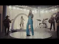 Download Lagu Lainey Wilson – Hang Tight Honey (Official Music Video)