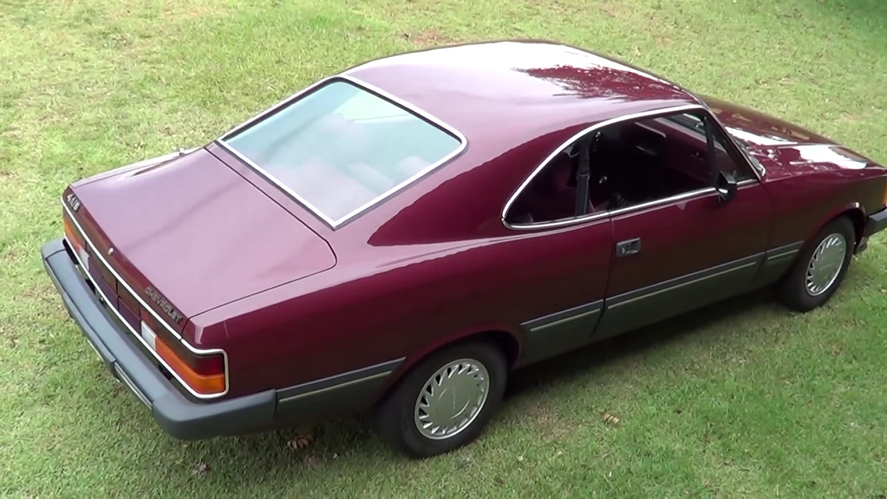 Chevrolet Opala Diplomata SE 1988 coupe ( vermelho cereja com interior vinho)