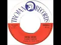 CLANCY ECCLES - FATTY FATTY.wmv
