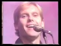 "Tenderness" - General Public on ITVs Razzmatazz