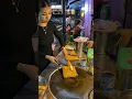 Download Lagu Amazing! The Most Popular Roti Lady in Bangkok #shorts
