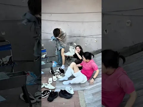 Si cewek kali ini buka restoran bertema miring 🤣 #shortviral