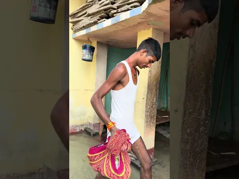 बाढ़ में लोग अपने घर राशन कैसे लेकर जाते हैं