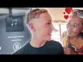 ZE KUST ME IN MIJN NEK, EN VIETNAM STAAT VAST !? πΉπ #Vlog52