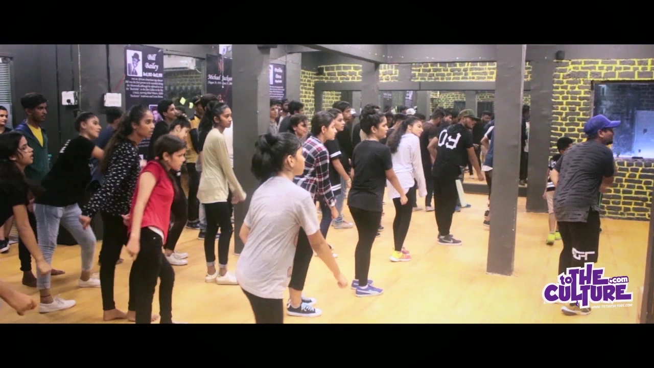 Desi Look Choreography - Harshal Chaudhari - HOH Workshop