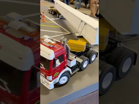 HUGE oversize load barely makes the turn