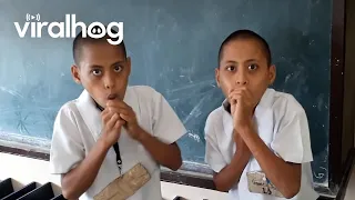 Beat Boxing Twins ViralHog 