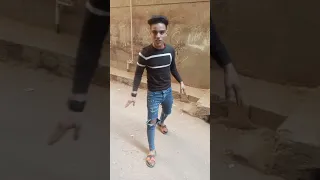 تلاشاني عشان بضرب بي سناني      دندنها