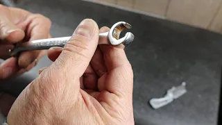 eBay Opening You re never quite sure what will arrive A Snap On flare nut wrench with rust