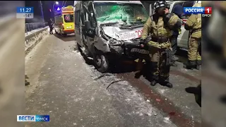 Семь человек пострадали в результате столкновения маршрутки и самосвала  на Ленинградском мосту