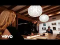 Download Lagu VOILÀ - Figure You Out (Official Music Video)